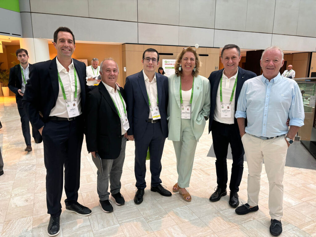 FER asiste al 2024 BIR World Recycling Convention celebrado en Singapur